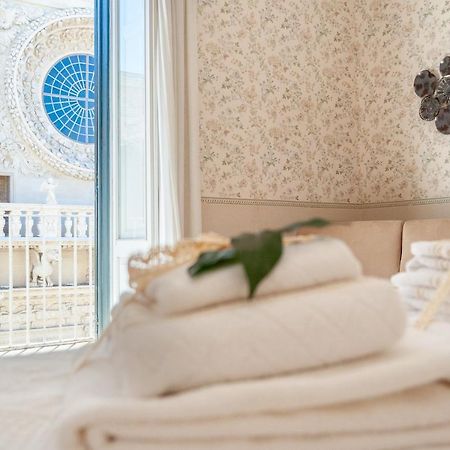 B&B Risveglio Col Rosone Лечче Екстер'єр фото